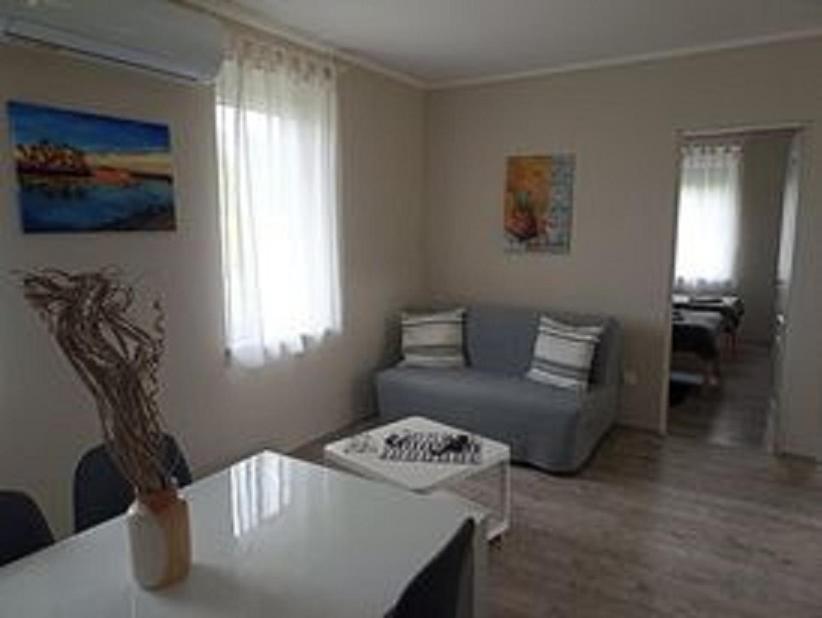 Sueni Apartman Ordacsehi ภายนอก รูปภาพ